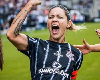 Imagem ilustrativa da imagem "Bola de Ouro": capixaba do Corinthians vence prêmio inédito concedido por TV