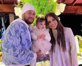 Imagem ilustrativa da imagem Filha de Neymar e Amanda Kimberlly passa por cirurgia após acidente
