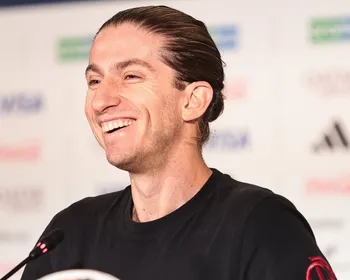 Imagem ilustrativa da imagem Filipe Luís aposta na identidade do Flamengo para enfrentar o favoritismo do PSG