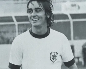 Imagem ilustrativa da imagem Quem foi Adalberto Lopes, ídolo do Rio Branco que morreu aos 71 anos