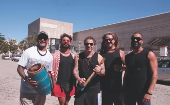 Imagem ilustrativa da imagem Artistas capixabas celebram Temporada de Abertura do Cais das Artes