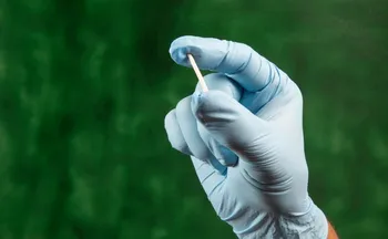 Imagem ilustrativa da imagem Novo alerta para os riscos do “chip da beleza”