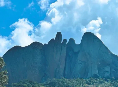 Imagem ilustrativa da imagem Ecoturismo e aventura em passeio por Itaguaçu