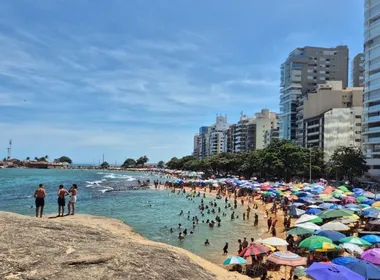 Imagem ilustrativa da imagem Excursões trazem 135 mil turistas ao Espírito Santo