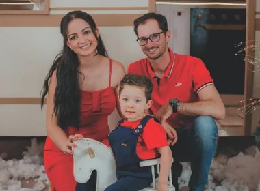 Imagem ilustrativa da imagem Pais conseguem na Justiça remédio para o filho que custa R$ 7 milhões