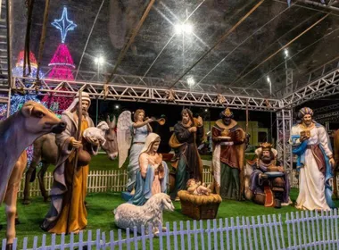 Imagem ilustrativa da imagem Vila Natalina transforma o Parque da Prainha em cenário de magia e celebração