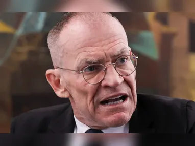 Michelle, Bolsonaro e outras seis pessoas foram intimadas a depor sobre o suposto esquema de venda de joias recebidas pelo ex-presidente em compromissos oficiais