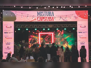 Bailarinos que vão participar do espetáculo “O Quebra-Nozes Capixaba” estão focados nos ensaios