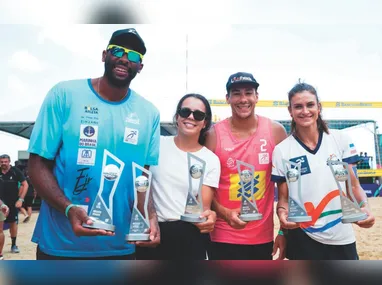 Imagem ilustrativa da imagem Duplas do Clube Aest no Circuito de Vôlei de Praia vão ao pódio