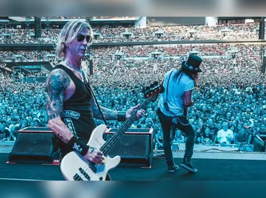 Toninho Geraes é destaque em evento da Unidos de Jucutuquara / Nathy Messias, rainha de bateria da Piedade