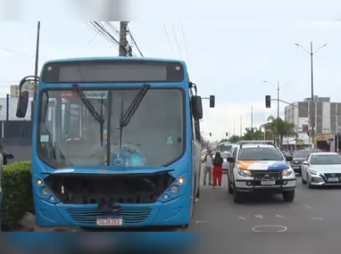 Imagens de uma câmera de videomonitoramento registraram o momento do acidente