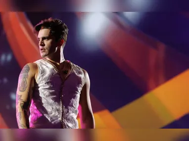 Jayne Trcka interpretou Miss Man em Todo Mundo Em Pânico