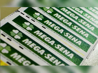 Imagem ilustrativa da imagem Mega-Sena sorteia prêmio de R$ 33 milhões neste sábado