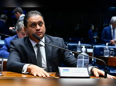 Imagem ilustrativa da imagem Relator diz que Weverton Rocha tem de depor à CPI do INSS após operação da PF