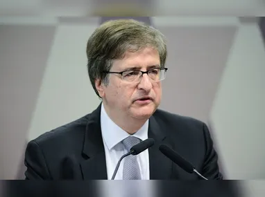 Ibaneis Rocha disse que não pode garantir que presídio tenha condições para receber Bolsonaro