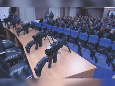 Materiais apreendidos pela Polícia Civil na "Operação Falsária" contra falsa advogada em Cachoeiro de Itapemirim