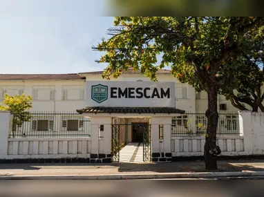 Eduardo Bolsonaro está desde março nos Estados Unidos