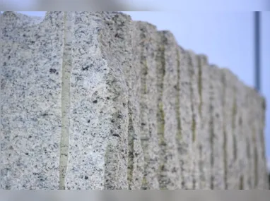 Imagem ilustrativa da imagem Setor de rochas quer que os EUA revejam taxas sobre mármore, granito e pedra sabão