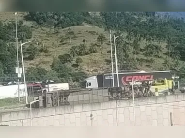 Grupo pediu justiça por família que morreu em acidente