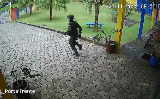 Imagem ilustrativa da imagem Atirador de escolas em Aracruz é solto após 3 anos