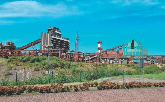 Imagem ilustrativa da imagem Samarco começa a abrir este ano 4 mil vagas para retomar produção