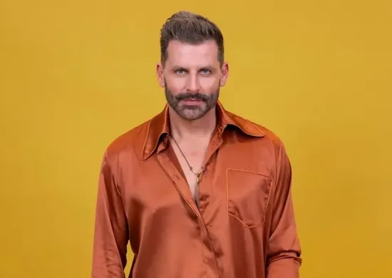 Imagem ilustrativa da imagem Após convulsões, Henri Castelli deixa o BBB 26