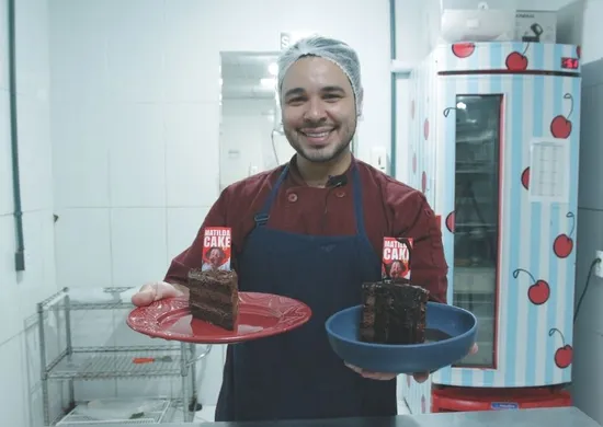 Imagem ilustrativa da imagem Como fazer Bolo de chocolate Matilda, o clássico que voltou à moda