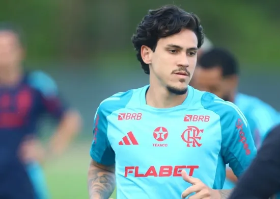 Imagem ilustrativa da imagem Pedro lamenta lesão em reta final do Flamengo: 'Muito triste em estar fora'