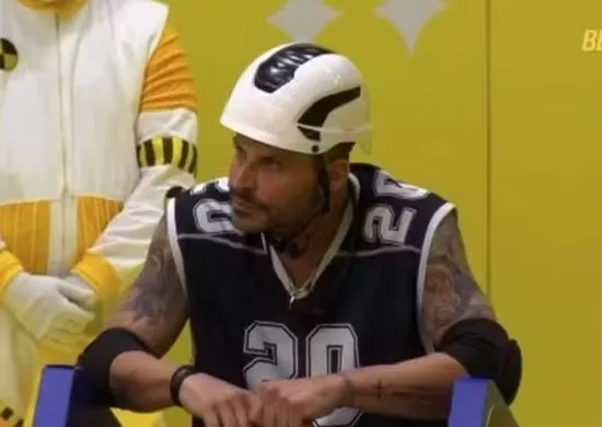 Imagem ilustrativa da imagem Segurar a cabeça e evitar tocar a boca: saiba como ajudar uma pessoa em convulsão