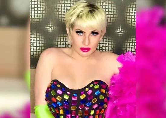 Imagem ilustrativa da imagem Influencer é presa por suspeita de abrir live e ficar nua em hotel de SP