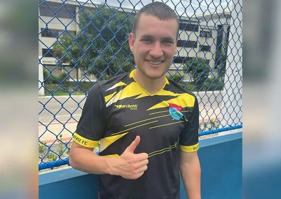 Imagem ilustrativa da imagem Polonês tenta vaga no Vilavelhense para disputa do Capixabão