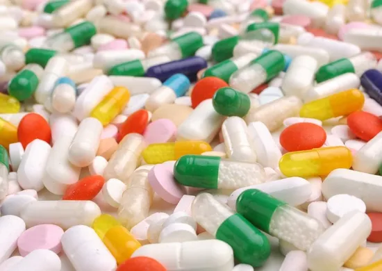 Imagem ilustrativa da imagem Governo revisa regras para definir preço de novos medicamentos no Brasil