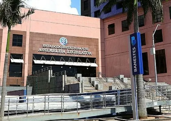 Imagem ilustrativa da imagem Assembleia anuncia sessão para dar posse de Ricardo Ferraço como governador