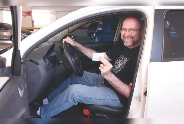 Jornalista Renato Moreira, 62 anos.