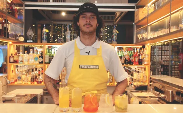 Imagem ilustrativa da imagem Como fazer drinques com e sem álcool para a noite da virada