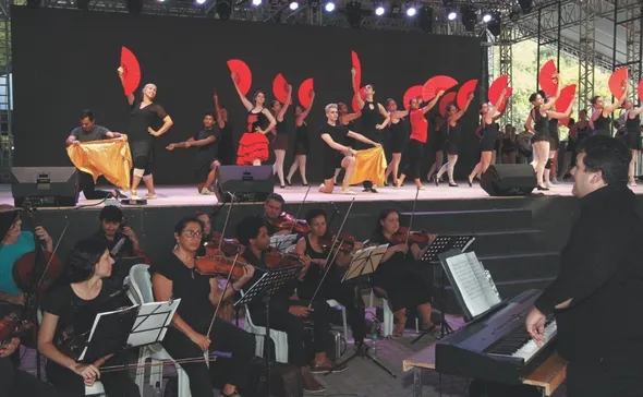 Imagem ilustrativa da imagem “O Quebra-Nozes Capixaba”: espetáculo em clima de Natal em Vila Velha