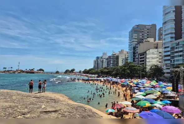 Minas Gerais liderou o envio de turistas no ES, enquanto Guarapari foi o destino mais procurado entre as cidades capixabas
