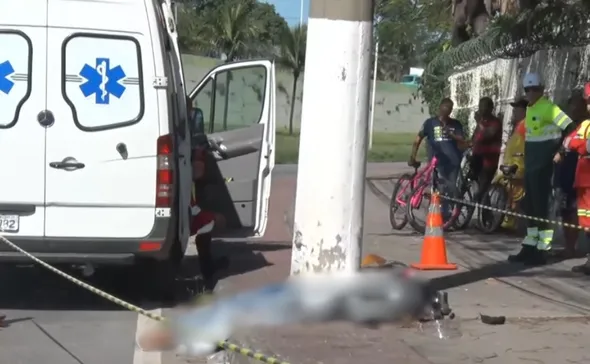 Imagem ilustrativa da imagem Motociclista morre após bater em poste na BR-101 na Serra