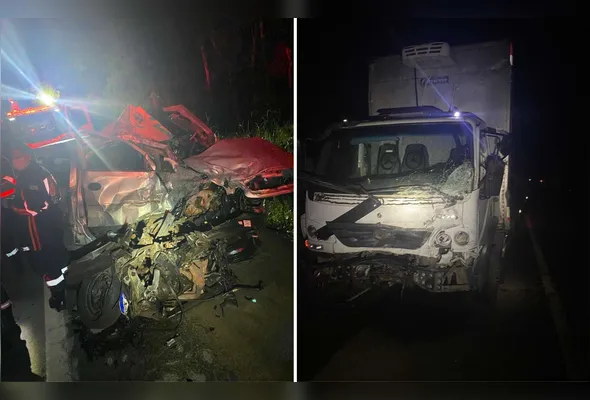 Com o impacto, o carro de passeio ficou parcialmente destruído e o condutor acabou preso às ferragens