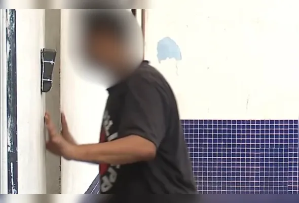 Suspeito foi encontrado na residência do casal, onde foi dada a voz de prisão