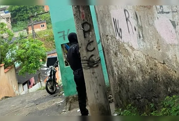 Mandados foram cumpridos em dez endereços no município de Cariacica e um em Vitória