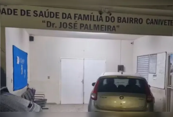 Segundo a Polícia Militar, o suspeito pulou o muro dos fundos da Unidade de Saúde e conseguiu fugir
