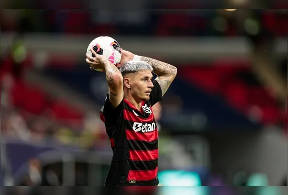 Varela está há quatro anos no Flamengo e tem o apoio da torcida