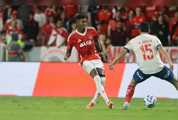 Vitão é aprovado nos exames médicos do Flamengo, mas só será anunciado oficialmente