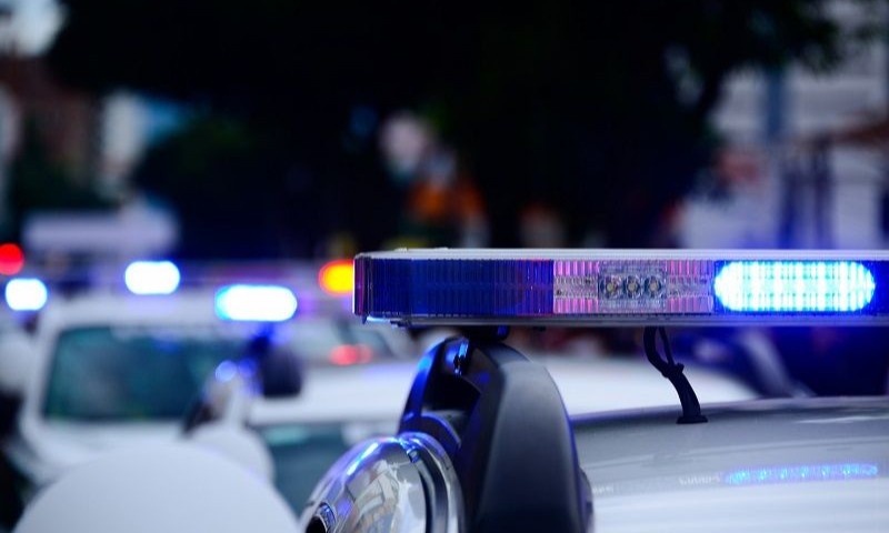 PM é preso em flagrante no Rio com cinco veículos roubados dentro de casa