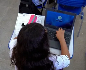 Imagem ilustrativa da imagem ES chega a 97,3% de escolas públicas com acesso à internet