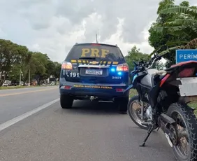 Imagem ilustrativa da imagem Adolescente é apreendido com moto furtada na BR-101 em Aracruz