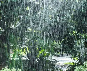Imagem ilustrativa da imagem ES recebe alerta laranja para risco de tempestade em 13 cidades; veja a lista