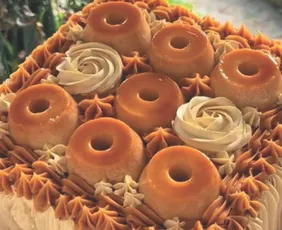 Imagem ilustrativa da imagem Aprenda a fazer o Bolo sabor pudim que viralizou nas redes