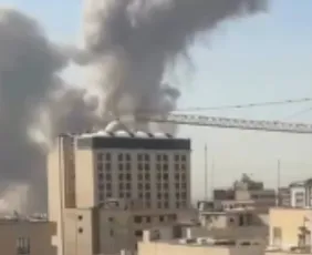 Imagem ilustrativa da imagem Irã: Pelo menos 40 pessoas morreram em ataque que atingiu escola e 45 estão feridas